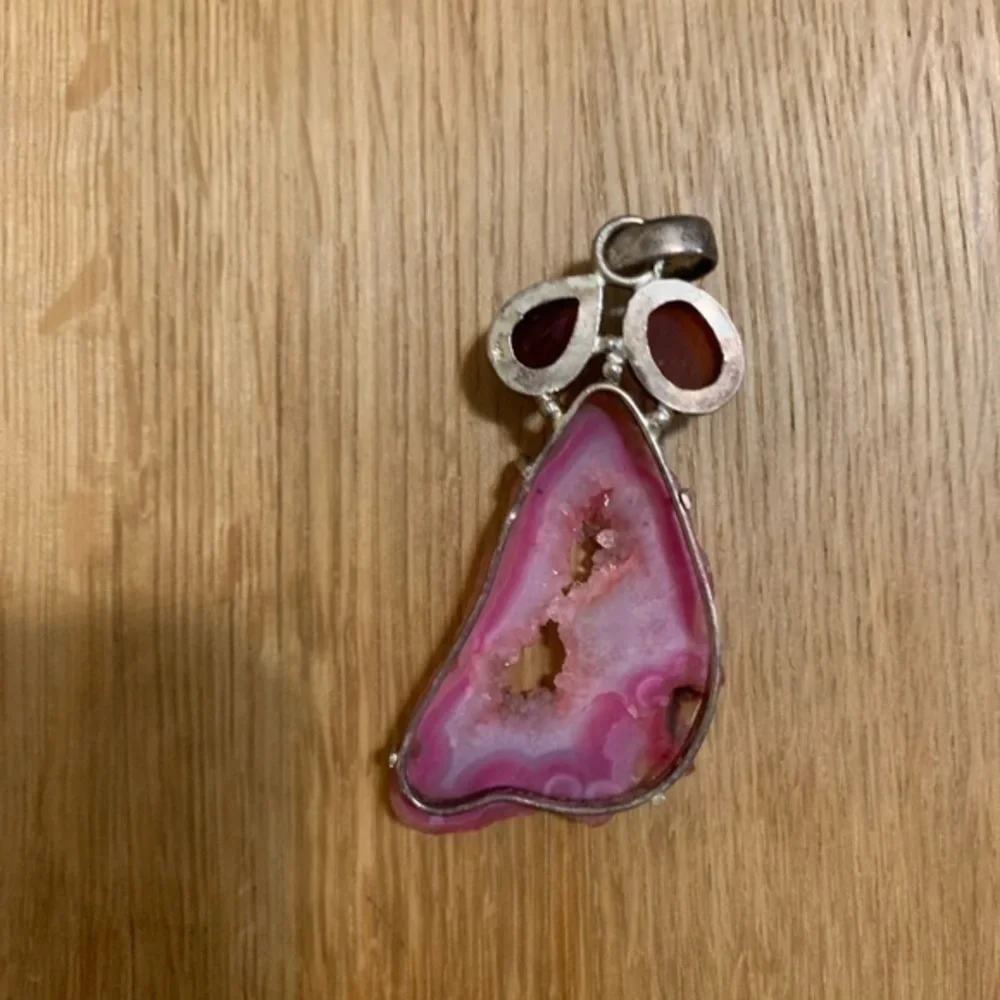 Cute rock‎ cherry crystal necklace